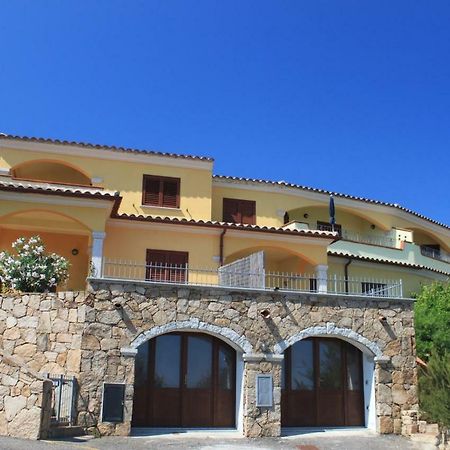 Seaview Apt Solita Budoni Villa Luaran gambar